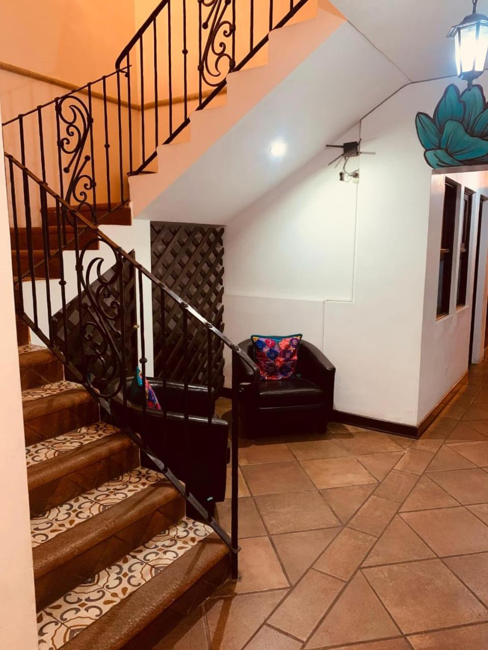 Hotel Posada El Arcangel Antigua Екстериор снимка