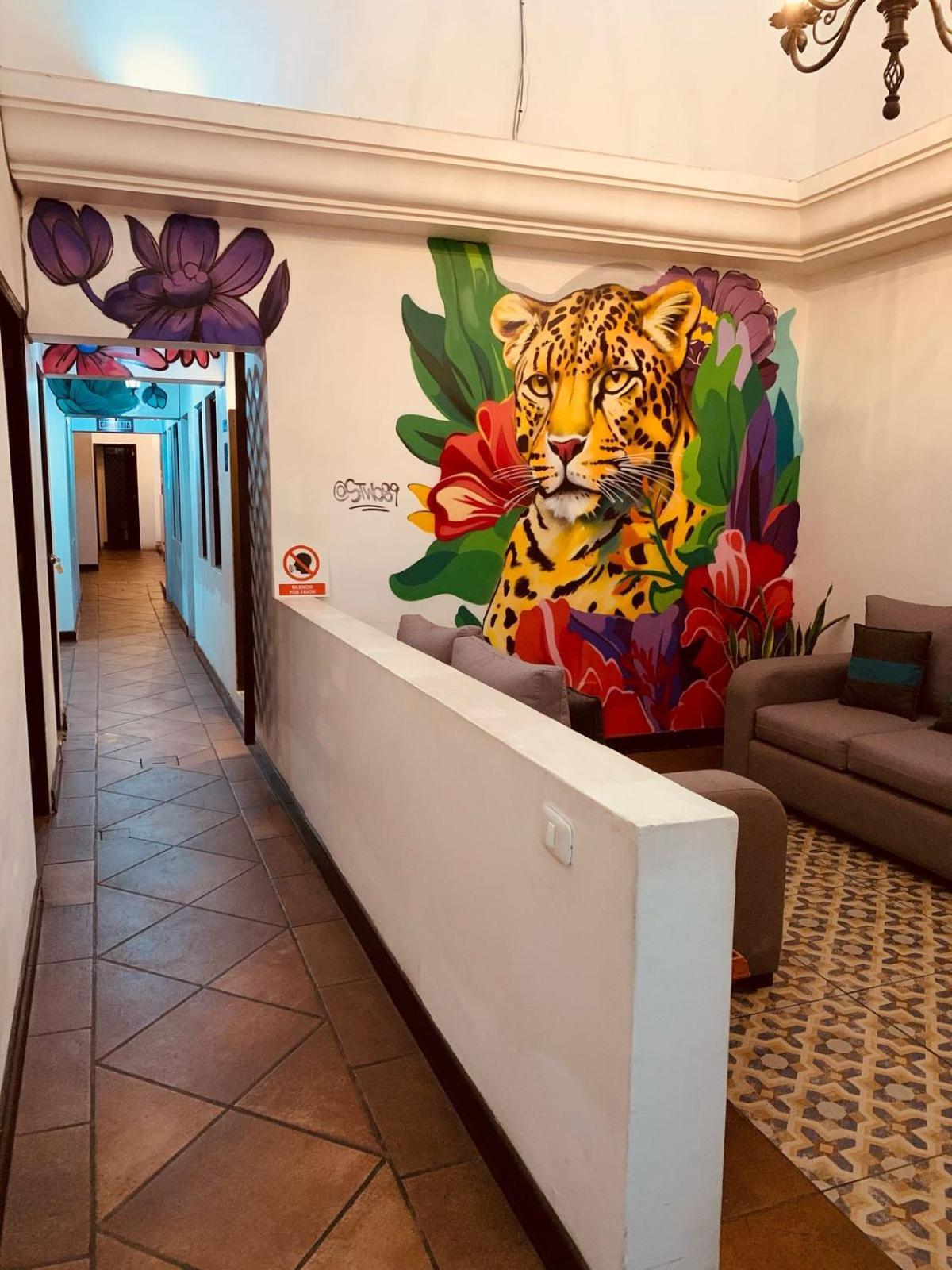 Hotel Posada El Arcangel Antigua Екстериор снимка