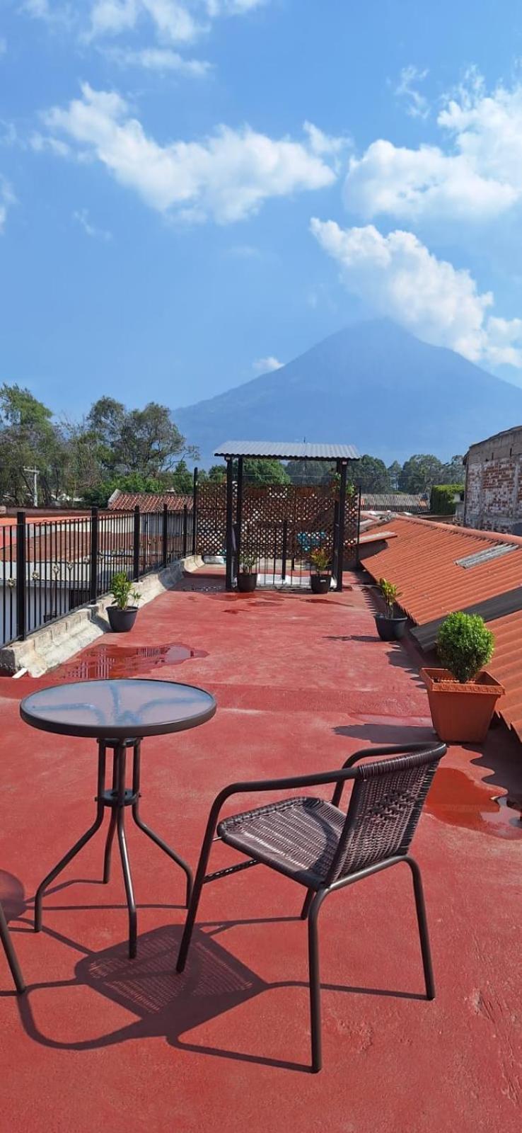 Hotel Posada El Arcangel Antigua Екстериор снимка
