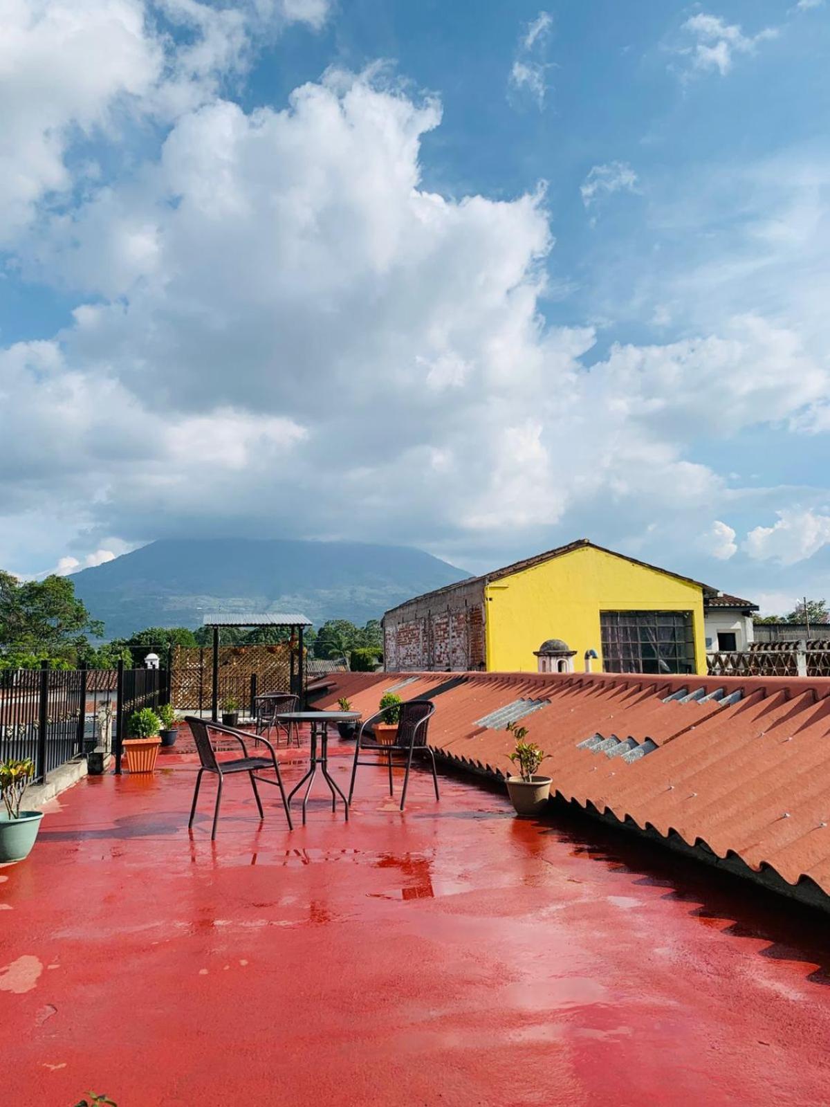 Hotel Posada El Arcangel Antigua Екстериор снимка